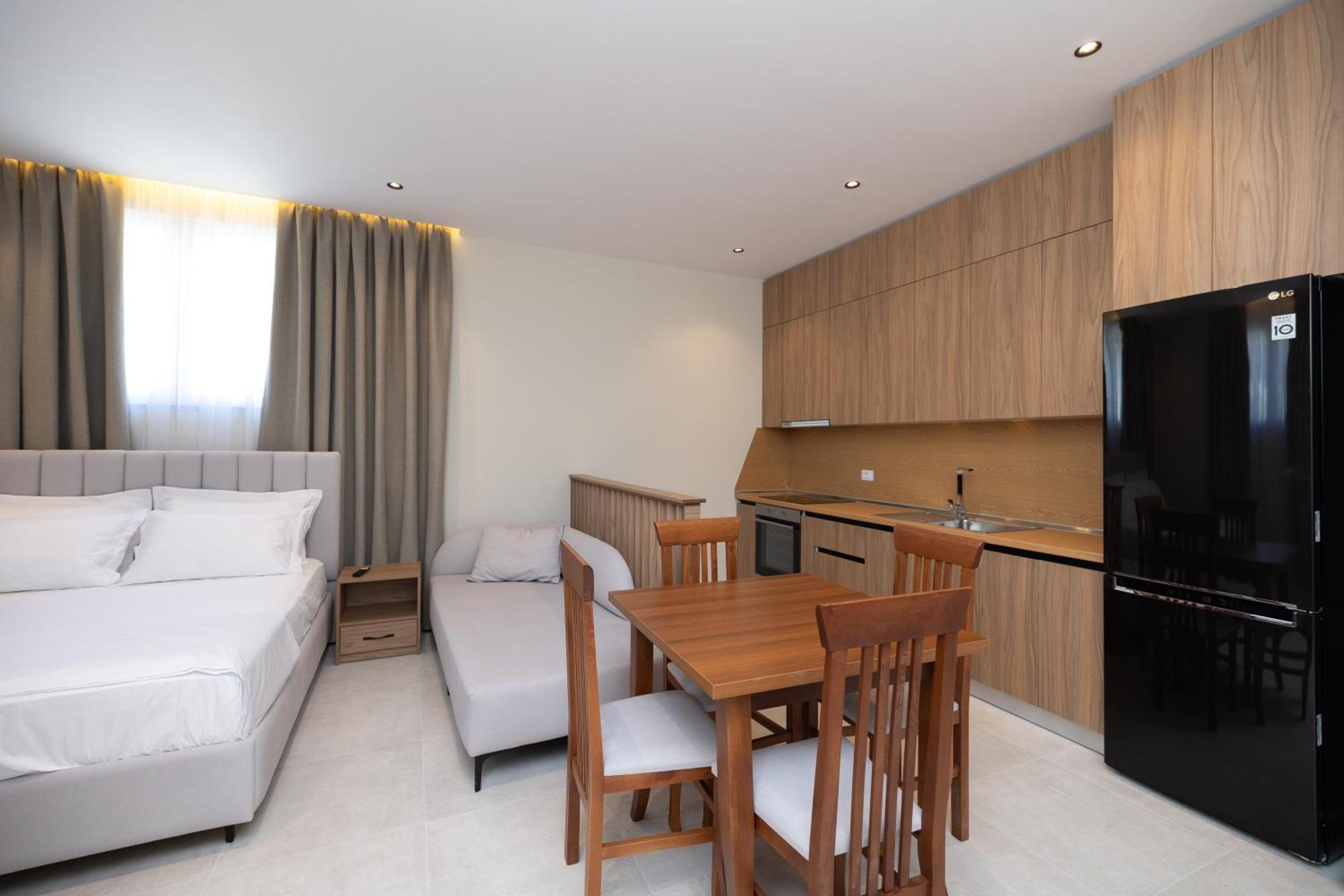 Hotel apartamentowy Aluor *