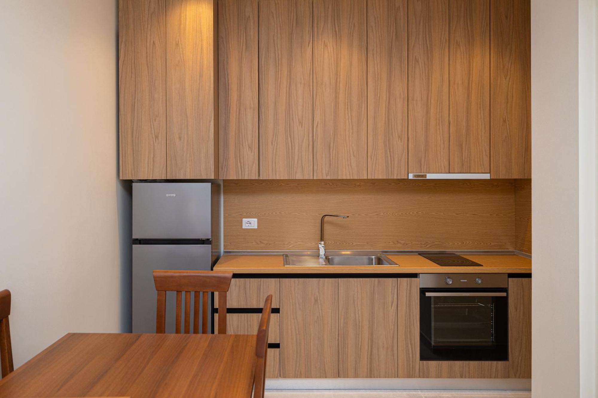 Hotel apartamentowy Aluor Wlora