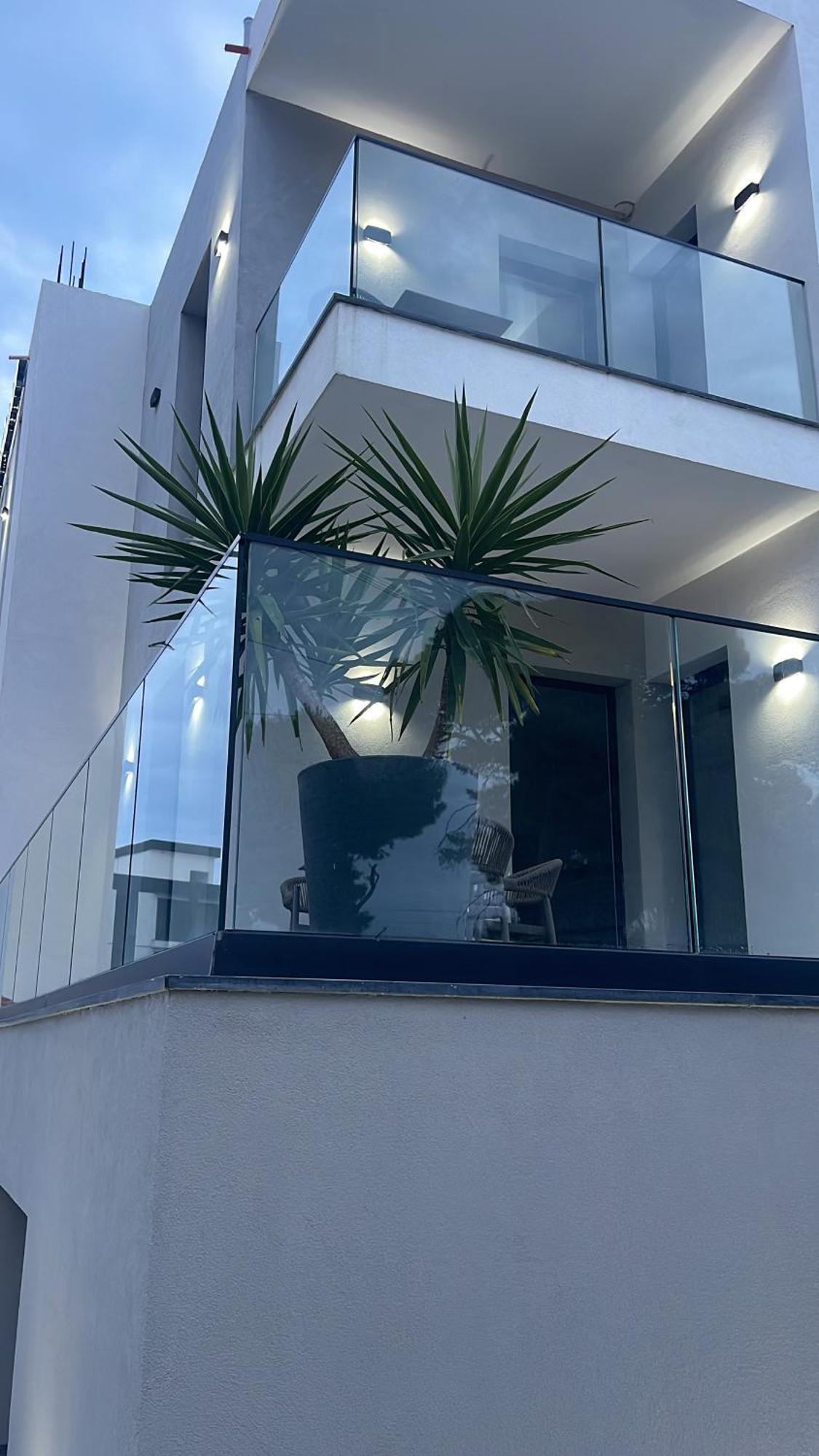 Aluor Hotel apartamentowy Wlora